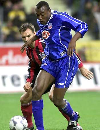 考虑到斯帕 考虑到斯帕